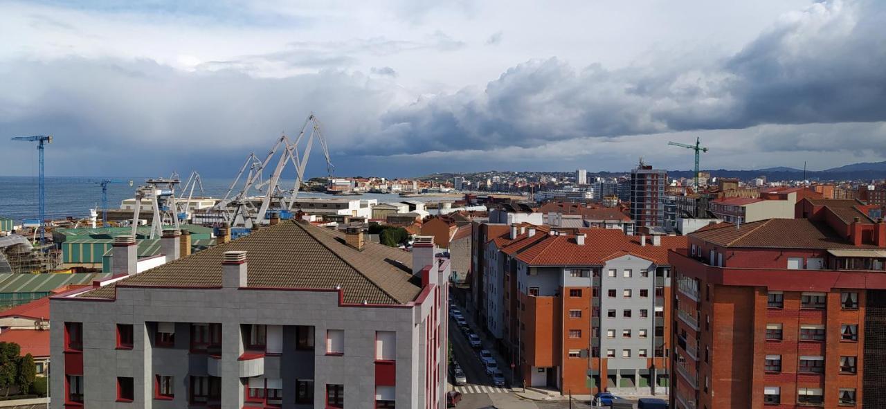 Alojamiento En Playa Del Arbeyal Gijón Eksteriør bilde